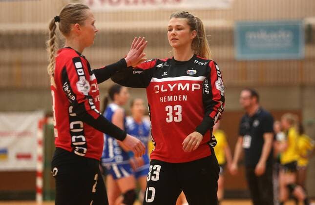 BAU 14.04.2018 Ostfildern Handball TV Nellingen vs. SG BBM Bietigheim, v.l. Valentyna Salamakha, Tess Wester (BBM)