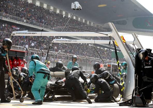 Shanghai: Motorsports: Formula 1 2018 Heineken Chinese Grand Prix Chinese Formula One Grand Prix Shanghai Circuit in Shanghai, China. 44 Lewis Hamilton (GBR, Mercedes AMG Petronas F1 Team), Shanghai China