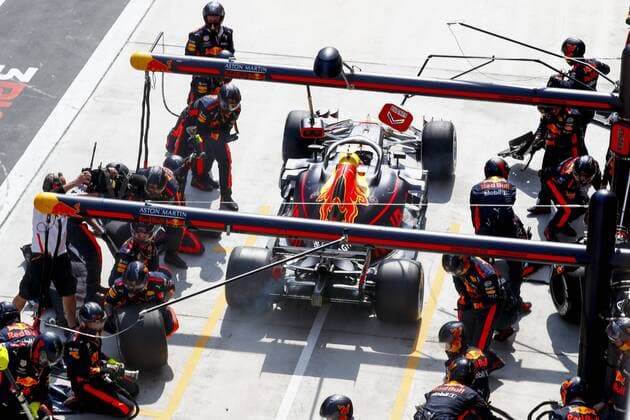 Shanghai: Motorsports: Formula 1 2018 Heineken Chinese Grand Prix Chinese Formula One Grand Prix Shanghai Circuit in Shanghai, China. 33 Max Verstappen (NDL, Red Bull Racing), Shanghai China
