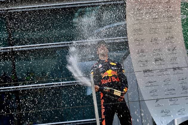 Daniel Ricciardo, Red Bull Racing, formula 1 GP, China in Shanghai, 15.04.2018 Photo:mspb Jerry Andre Daniel Ricciardo, formula 1 GP, China, 2018