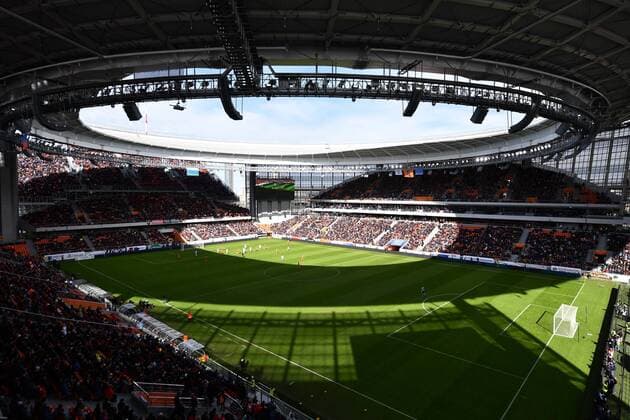 YEKATERINBURG, RUSSIA - APRIL 15, 2018: Yekaterinburg Arena Stadium during the Russian Premier League Round 26 football match between Ural Yekaterinburg and Spartak Moscow. FC Ural Yekaterinburg won the game 2:1. The stadium hosts the second test match ahead of the 2018 FIFA World Cup WM Weltmeisterschaft Fussball Donat Sorokin TASS  TS07BF41