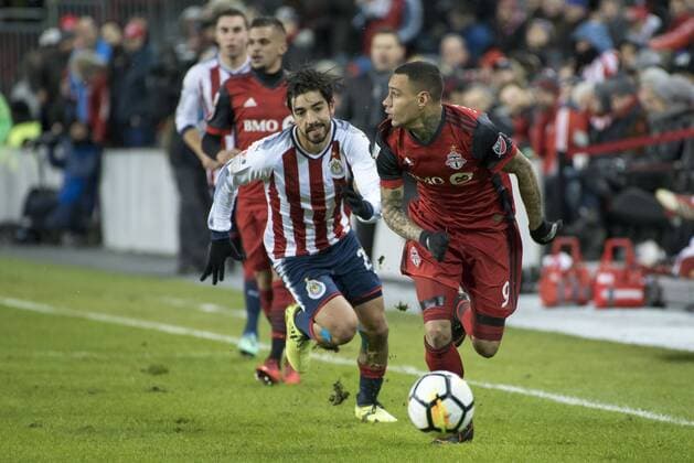 April 17, 2018 - Toronto, Ontario, Canada - Toronto FC Vs Club Deportivo Guadalajara (CHIVAS) for the game CONCACAF Champions League Final at BMO Field 2-1 score to to advance to the Semifinals. Goals from ALAN PULIDO, RODOLFO PIZARRO and JONATHAN OSORIO TORONTO FC vs CD GUADALAJARA - CONCACAF Champions League Final 2018 - ZUMAm154 20180417_zap_m154_051 Copyright: xAngelxMarchinix