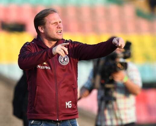 Fussball, Herren, Saison 2017 2018, Halbfinale im Berliner Pilsner-Pokal, BFC Dynamo - Tennis Borussia, Trainer Rene Rydlewicz (BFC Dynamo), 18.04. 2018, Copyright: xMatthiasxKochx