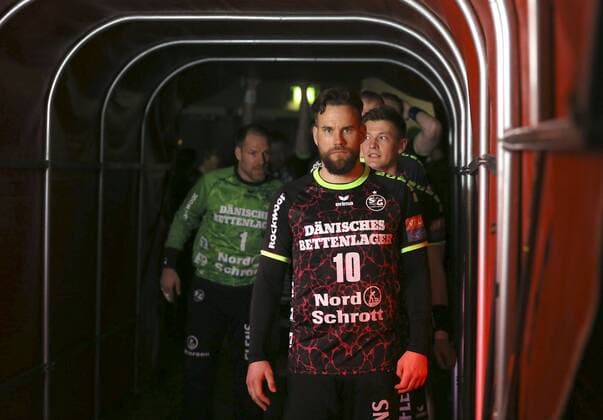 Foto : Thomas Mogensen im Flensburger Spielertunnel Handball Herren am 18.04.2018 Champions - League SG Flensburg - Montpellier