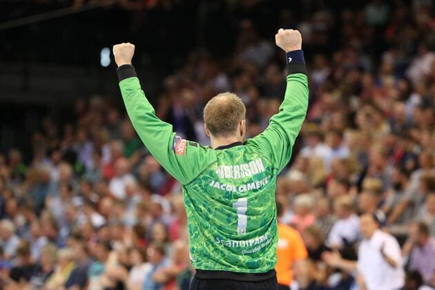 SG Flensburg-Handewitt - Montpellier HB, EHF Champions League; Flensburg, 18.04.18 Flensburg, 18.04.18, Handball, VELUX EHF Champions League, Saison 2017 2018, Viertelfinal, SG Flensburg-Handewitt - Montpellier HB : Jubel Freude über gehaltenen Ball bei Mattias Andersson (SG Flensburg-Handewitt, 01)