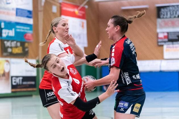 Nina Fischer (TG Nuertingen 04), SG H2Ku Herrenberg Kuties vs. TG Nuertingen, Handball, 2.Bundesliga, Frauen, HBF, Saison 17 18, 21.04.2018, SG H2Ku Herrenberg Kuties vs. TG Nuertingen, Handball, 2.Bundesliga, Frauen, HBF, Saison 17 18, 21.04.2018 Herrenberg Copyright: xFrankx Eibner-Pressefotox EP_wfk