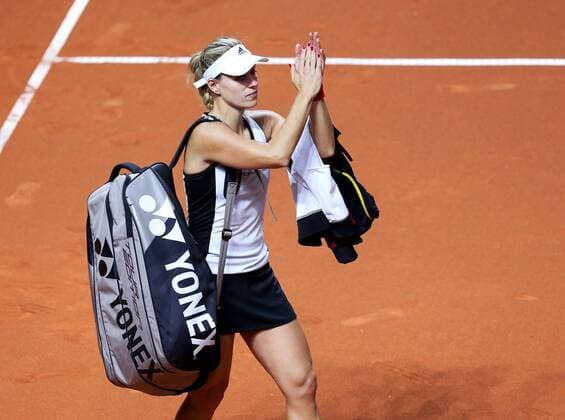 BAU 22.04.2018 Stuttgart Tennis Fed Cup GER vs. CZE, Angelique Kerber (GER) enttäuscht