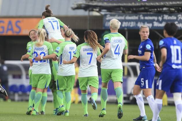 Alexandra Popp (VfL Wolfsburg, 11) Jubel, Torjubel, jubelt über das Tor, celebrate the goal, celebration, Chelsea enttäuscht, schaut enttäuscht, niedergeschlagen, disappointed, Fussball, UEFA Women s Champions League, Chelsea LFC - VfL Wolfsburg,