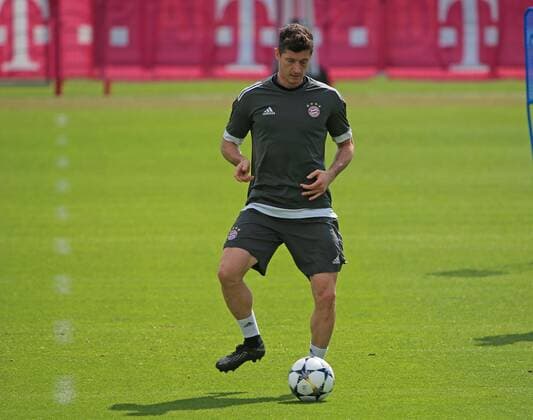 2018, CL, FCB Abschlusstraining,Saebenerstrasse Muenchen, Fussball, im Bild: Robert Lewandowski (FCB)