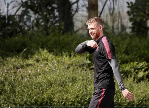 Arsenal s Per Mertesacker during the training session at the Arsenal Training Centre, London Colney. Picture date: 25th April 2018. Picture credit should read: David Klein Sportimage EDITORIAL USE ONLY. No use with unauthorised audio, video, data, fixture lists, club league logos or live services. Online in-match use limited to 120 images, no video emulation. No use in betting, games or single club league player publications.