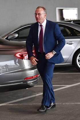 24.04.2018, xjhx, Fussball Champions League, FC Bayern Muenchen - Real Madrid, emspor, v.l. Karl-Heinz Rummenigge (FC Bayern Muenchen) bei der Ankunft in der Arena Muenchen