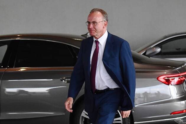 24.04.2018, xjhx, Fussball Champions League, FC Bayern Muenchen - Real Madrid, emspor, v.l. Karl-Heinz Rummenigge (FC Bayern Muenchen) bei der Ankunft in der Arena Muenchen