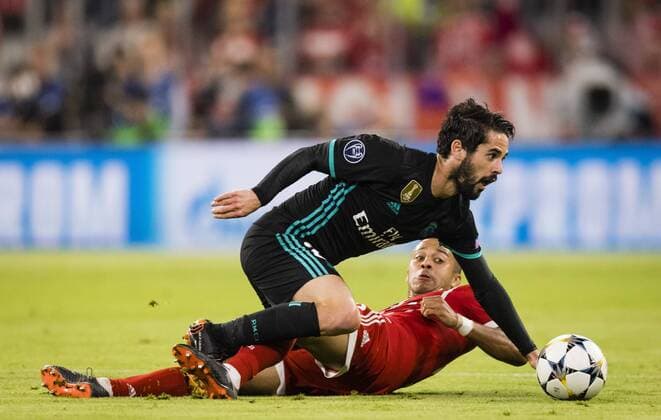 München, 25.04.2018 Isco (Real), Thiago (FCB) Bayern München - Real Madrid