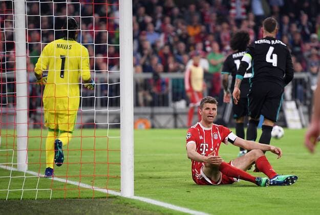 FUSSBALL CHAMPIONS LEAGUE SAISON 2017 2018 HALBFINALE HINSPIEL FC Bayern Muenchen - Real Madrid 25.04.2018 Thomas Mueller (FC Bayern Muenchen) Muenchen