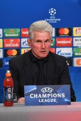 Fußball Champions League Halbfinale FC Bayern München - Real Madrid am 25.04.2018 in der Allianz Arena in München Jupp Heynckes ( Cheftrainer München )