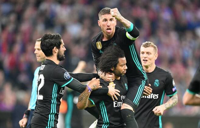 Marcelo (Real), jubelt nach seinem Tor zum 1:1. zusammen mit Sergio Ramos (Real), Isco (Real), Toni Kroos (Real), FC Bayern München - Real Madrid UEFA-Champions League, CL, Halbfinale, 1 2 Finale, Hinspiel, Saison 2017 2018, Fußball, Fussball, soccer, Herren, Deutschland, Germany, München, 25.4.2017 Allianz Arena