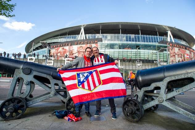 Atletico Madrid fans outside the Emirates Stadium prior the UEFA Europa League Semi Final match between Arsenal and Atletico Madrid at the Emirates Stadium, London, England on 26 April 2018. Copyright: xSalvioxCalabresex 19780005