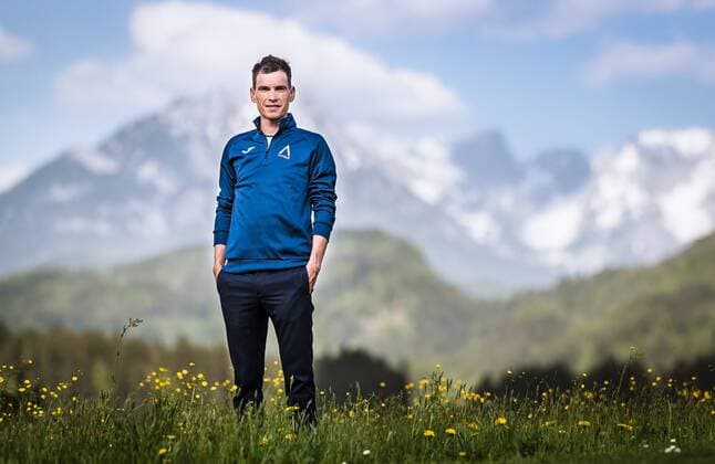 25.04.2018, Bad Haering , AUT, Stefan Denifl im Portrait, im Bild der Oesterreichische Radfahrer Stefan Denifl waehrend eines Fototermins the Austrian Cyclist Stefan Denifl during a Photoshooting in Bad Haering , Austria on 2018 04 25. Bad Haering