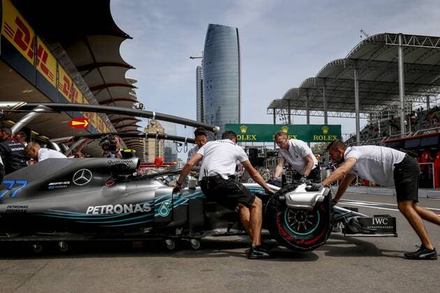 Motorsports: World Championship WM Weltmeisterschaft 2018; Grand Prix Azerbaijan, Grand Prix of Europe, Formula 1 2018 Azerbaijan Grand Prix, 77 Valtteri Bottas (FIN, Mercedes AMG Petronas), Baku Azerbaijan