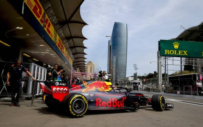 Motorsports: World Championship WM Weltmeisterschaft 2018; Grand Prix Azerbaijan, Grand Prix of Europe, Formula 1 2018 Azerbaijan Grand Prix, 33 Max Verstappen (NDL, Red Bull Racing), Baku Azerbaijan
