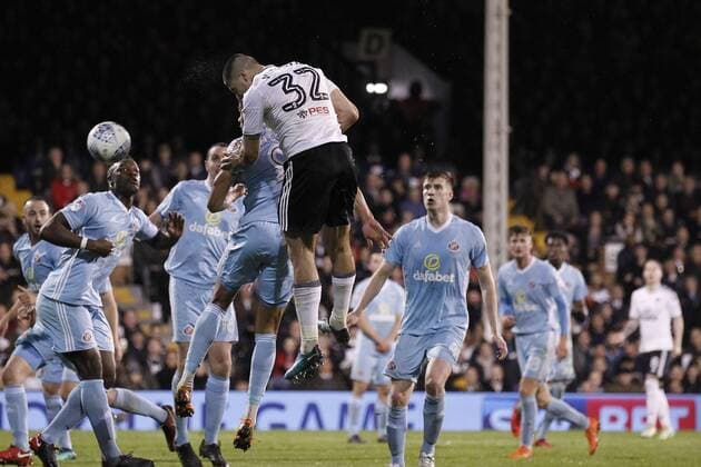 GOAL - Aleksander Mitrovic of Fulham makes it 2-1 during the EFL Sky Bet Championship match between Fulham and Sunderland at Craven Cottage, London, England on 27 April 2018. Copyright: xCarltonxMyriex 19810009