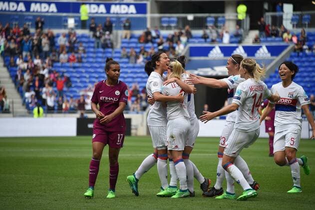 Joie de Lucy Bronze (lyon) et de ses coequipieres FOOTBALL : Lyon vs Manchester United ManU - Ligue des champions feminine - 1 2 de finale - 29 04 2018 FredericChambert Panoramic 