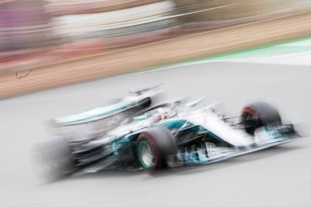 (180429) -- BAKU, April 29, 2018 -- Mercedes Lewis Hamilton of Britain competes during the Azerbaijan Formula One Grand Prix in Baku, Azerbaijan, April 29, 2018. ) (SP)AZERBAIJAN-BAKU-F1-AZERBAIJAN GRAND PRIX WuxZhuang 