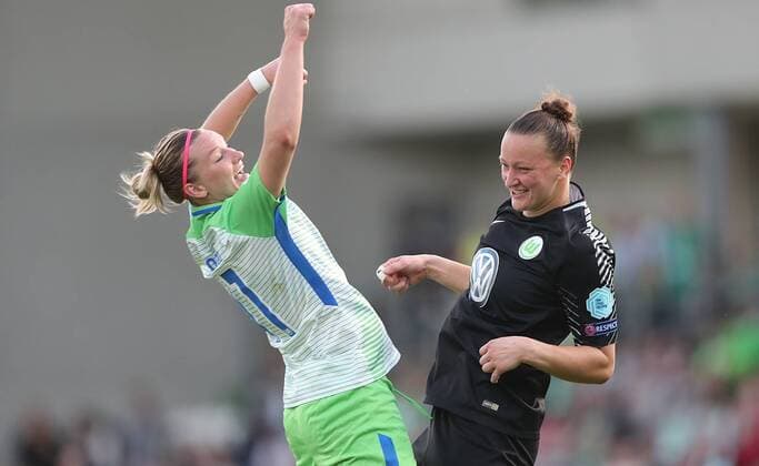 Bilder des Tages - SPORT Finale, freude bei Alexandra Popp (VfL Wolfsburg) und Almuth Schult (VfL Wolfsburg)