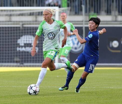 Wolfsburg vs Chelsea, CL Frauen Wolfsburg, Deutschland 29.04.2018, FUßBALL - VfL Wolfsburg vs FC Chelsea, Halbfinale, UEFA Frauen Champions League, Saison 2017-18. Bild zeigt: Pernille Harder (VfL Wolfsburg) Wolfsburg