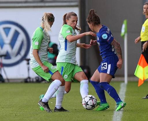 Wolfsburg vs Chelsea, CL Frauen Wolfsburg, Deutschland 29.04.2018, FUßBALL - VfL Wolfsburg vs FC Chelsea, Halbfinale, UEFA Frauen Champions League, Saison 2017-18. Bild zeigt: Noelle Maritz (VfL Wolfsburg) Wolfsburg