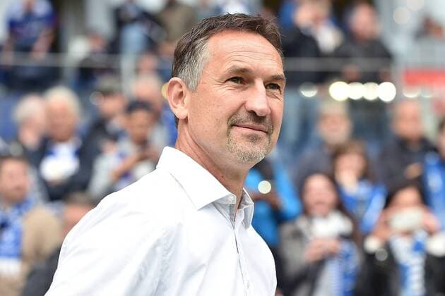 Fußball 2. Bundesliga 32. Spieltag MSV Duisburg - Jahn Regensburg am 29.04.2018 in der Schauinsland-Reisen-Arena in Duisburg Achim Beierlorzer ( Trainer Regensburg )