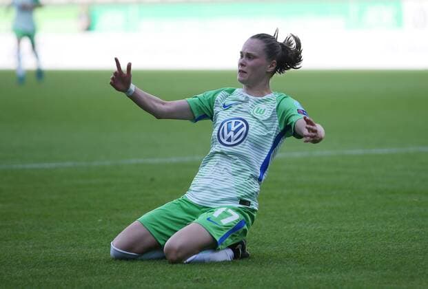 Wolfsburg vs Chelsea, CL Frauen Wolfsburg, Deutschland 29.04.2018, FUßBALL - VfL Wolfsburg vs FC Chelsea, Halbfinale, UEFA Frauen Champions League, Saison 2017-18. Bild zeigt: Ewa Pajor (VfL Wolfsburg) jubelt nach ihrem Tor zum 2:0 Wolfsburg