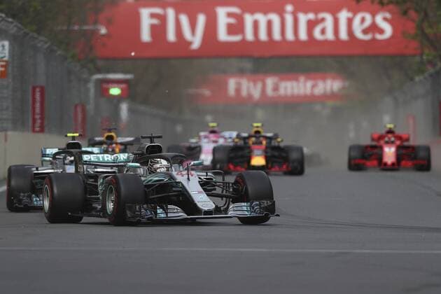 Carrera del Gran Premio de Azerbaiyán en el circuito de Baku. En la imagen, Lewis Hamilton.Grand Prix of Azerbaijan race at Baku City circuit. In this picture, Lewis Hamilton.  RV RACING PRESS