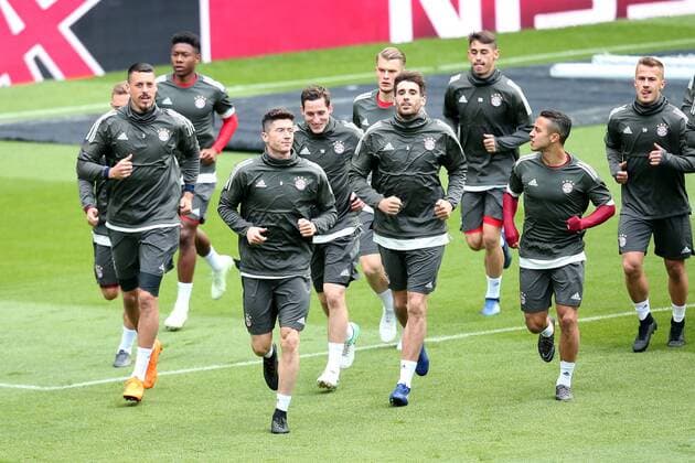 Sandro Wagner (FC Bayern Muenchen 2) Robert Lewandowski (FC Bayern Muenchen 9) Sebastian Rudy (FC Bayern Muenchen 19) Javier Martinez (FC Bayern Muenchen 8) Thiago Alcantara (FC Bayern Muenchen 6), Training, Real Madrid CF vs FC Bayern Muenchen, Champions League, Halbfinale, Fussball, 30.04.2018, Training, Real Madrid CF vs FC Bayern Muenchen, Champions League, Halbfinale, Fussball, 30.04.2018 Madrid Copyright: xLanger Eibner-Pressefotox EP_HLR