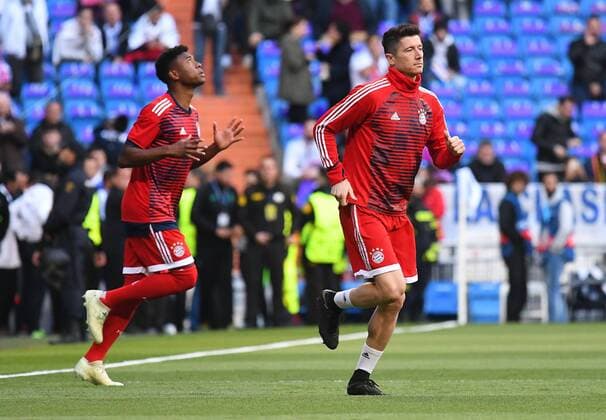 01.05.2018, xfux, Fussball Champions League, Real Madrid - FC Bayern Muenchen, emspor, v.l. David Alaba (FC Bayern Muenchen), Robert Lewandowski (FC Bayern Muenchen) Madrid