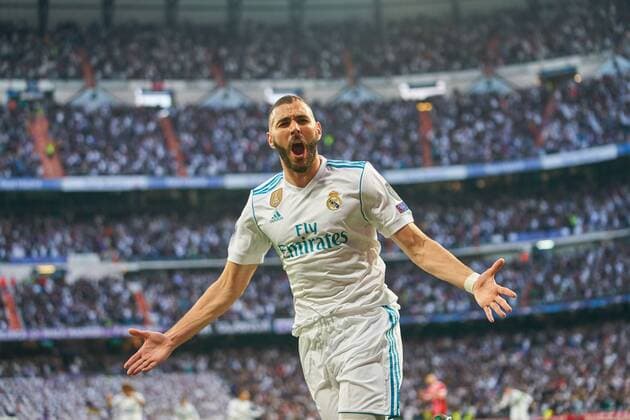 Karim BENZEMA, Real 9 Torjubel, Jubel nach dem Tor zum 1-1 REAL MADRID - FC BAYERN MUENCHEN Halbfinale Rueckspiel, Fussball UEFA Champions League, Madrid, Spanien 01.05.2018 CL Saison 2017 2018, FCB,