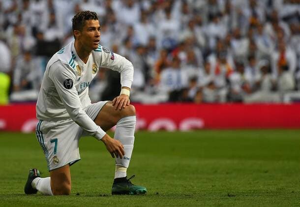 01.05.2018, xfux, Fussball Champions League, Halbfinale, Real Madrid - FC Bayern Muenchen, emspor, v.l. Cristiano Ronaldo (Real Madrid) enttaeuscht, enttaeuscht schauend, dissapointed Madrid