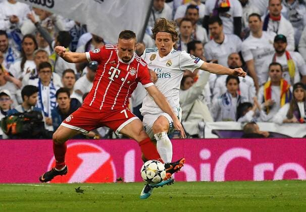01.05.2018, xfux, Fussball Champions League, Halbfinale, Real Madrid - FC Bayern Muenchen, emspor, v.l. Franck Ribery (FC Bayern Muenchen), Luka Modric (Real Madrid) Madrid