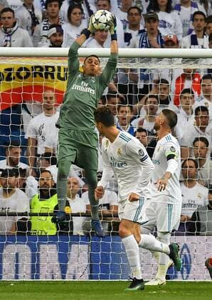 01.05.2018, xfux, Fussball Champions League, Halbfinale, Real Madrid - FC Bayern Muenchen, emspor, v.l. Keylor Navas (Real Madrid), Cristiano Ronaldo (Real Madrid), Sergio Ramos (Real Madrid) Madrid