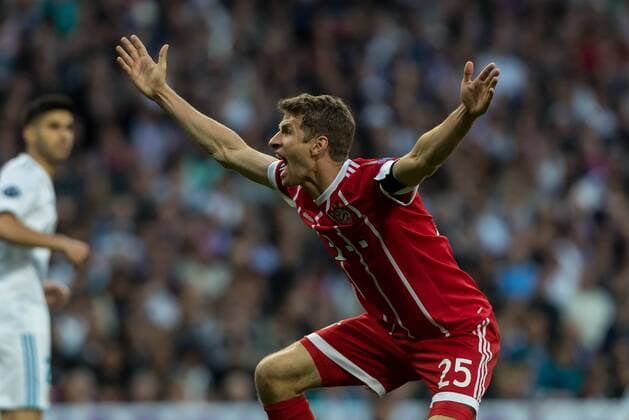 Madrid, Spanien 01.05.2018, UEFA Champions League - 2017 18 Season, Semi-finals, Halbfinale, Second leg, Rueckspiel, Real Madrid - FC Bayern Muenchen, Thomas Mueller (FCB) gestikuliert ( DeFodi048