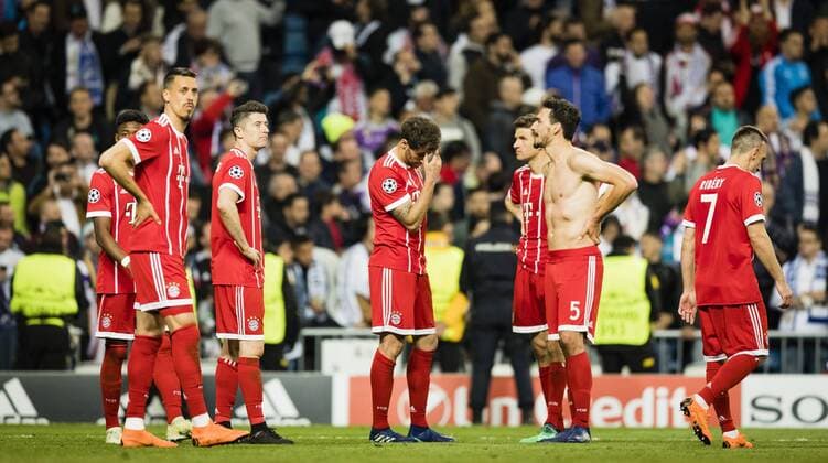 Madrid, 01.05.2018 David Alaba (FCB), <m2<, Robert Lewandowski (FCB), Javi Martinez (FCB), Mats Hummels (FCB), Franck Ribery (FCB) enttäuscht Real Madrid - Bayern München