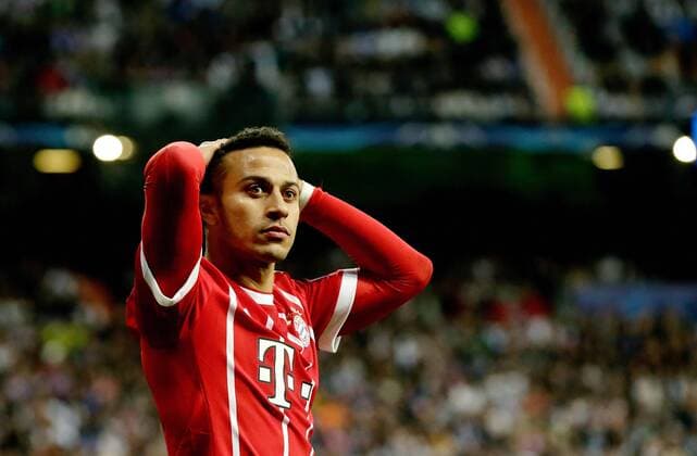 FUSSBALL CHAMPIONS LEAGUE SAISON 2017 2018 HALBFINALE RUECKSPIEL Real Madrid - FC Bayern Muenchen 01.05.2018 Enttaeuschung FC Bayern Muenchen; Thiago Alcantara Madrid