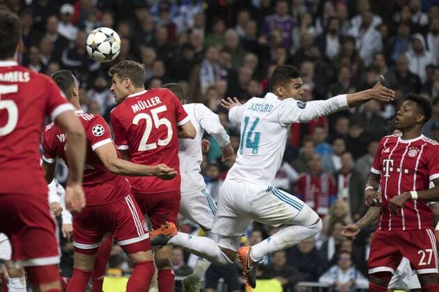 Thomas Muller, Casemiro und David Alaba beim UEFA Champions League Halbfinalspiel Real Madrid gegen FC Bayern München (2:2) im Estadio Santiago Bernabeu. Madrid, 01.05.2018