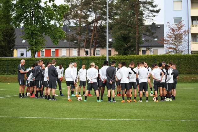 SOCCER - EL, RBS vs Marseille SALZBURG,AUSTRIA,02.MAY.18 - SOCCER - UEFA Europa League, semifinal, Red Bull Salzburg vs Olympique de Marseille, preview, final training RBS. Image shows the team of RBS. GEPAxpictures xMathiasxMandl