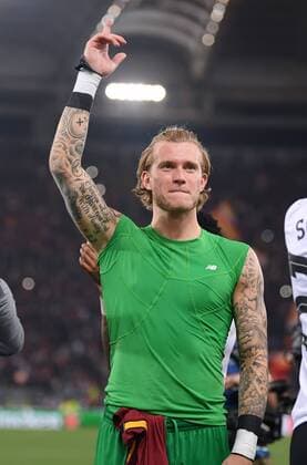 FUSSBALL CHAMPIONS LEAGUE SAISON 2017 2018 HALBFINALE RUECKSPIEL AS Rom - FC Liverpool 02.05.2018 SCHLUSSJUBEL FC Liverpool; Torwart Loris Karius feiern vor dem Gaestefanblock des Olympia Stadion in Rom Rom