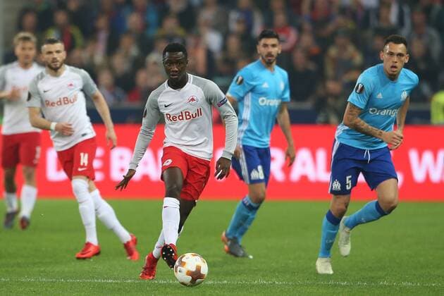 SOCCER - EL, RBS vs Marseille SALZBURG,AUSTRIA,03.MAY.18 - SOCCER - UEFA Europa League, semifinal, Red Bull Salzburg vs Olympique Marseille. Image shows Diadie Samassekou (RBS) and Lucas Ocampos (Marseille). GEPAxpictures xMathiasxMandl
