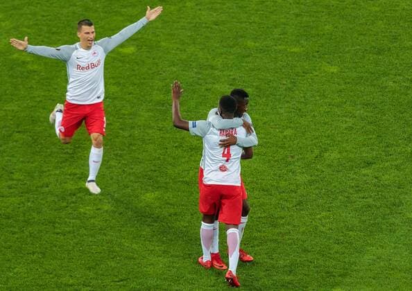 03.05.2018, Red Bull Arena, Salzburg, AUT, UEFA EL, FC Salzburg vs Olympique Marseille, Halbfinale, Rueckspiel, im Bild Torjubel Salzburg nach dem 1:0 durch Amadou Haidara (FC Salzburg), Stefan Lainer (FC Salzburg), Diadie Samassekou (FC Salzburg) during the UEFA Europa League Semifinal, 2nd Leg Match between FC Salzburg and Olympique Marseille at the Red Bull Arena in Salzburg, Austria on 2018 05 03. Salzburg