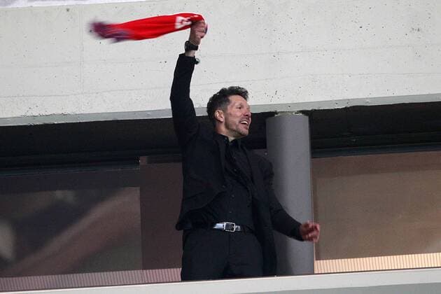 Themen der Woche - SPORT Bilder des Tages - SPORT Atletico de Madrid s coach Diego Simeone celebrates the victory in the Europa League Semi-finals. May 3,2018.  (2018050383)