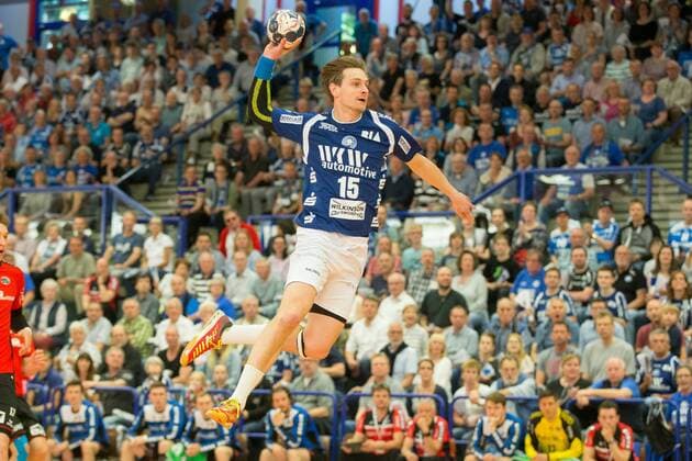 Milan Kotrc ( 15, Bergischer HC) beim Wurf Bergischer HC vs. SG BBM Bietigheim, Handball, 2. Bundesliga, 04.05.18 Solingen NRW Deutschland Klingenhalle