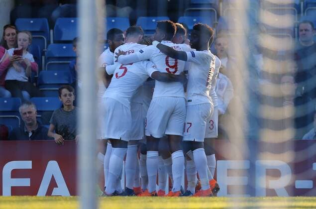England v Israel UEFA EURO EM Europameisterschaft Fussball U17 U 17 Championship England celebrate scoring the opening goal during the UEFA Euro U17 Championship match at the Proact stadium, Chesterfield Content Not Available For UK Newspapers Copyright: xSimonxMoorex FIL-11743-0009